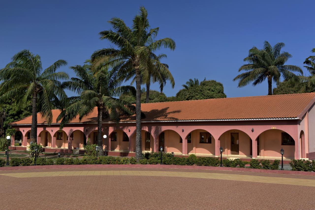 Dunia Hotel Bissau Exterior photo