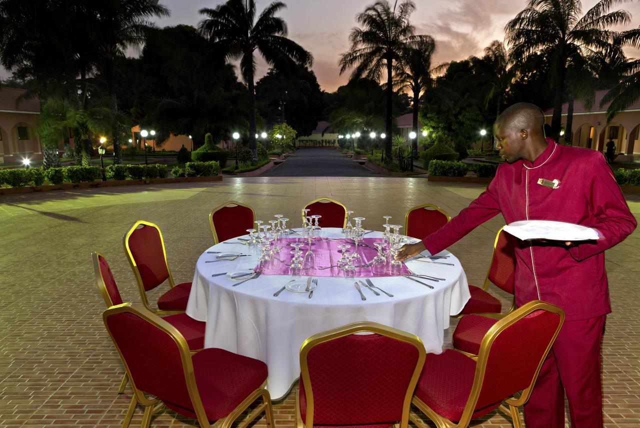 Dunia Hotel Bissau Exterior photo