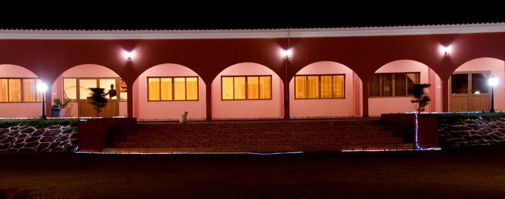 Dunia Hotel Bissau Exterior photo
